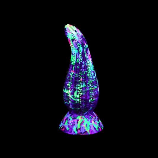Premade DAKKEN the Tentacle Dildo - Medium - Suction Cup (UV) Twisted Fantasies