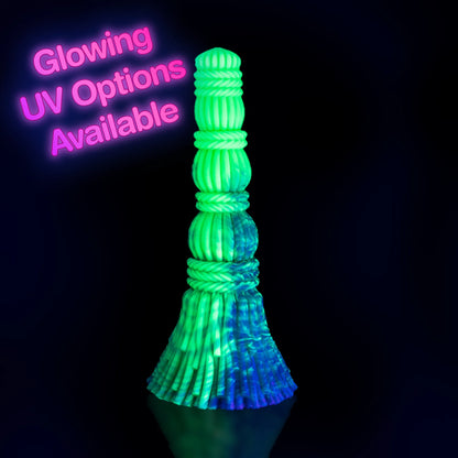 Brümhilda Halloween Dildo uv glow in the dark