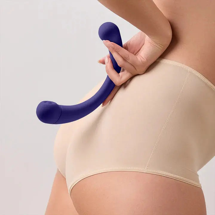FemmeFunn Aluna Rechargeable Silicone Vibrator Twisted Fantasies