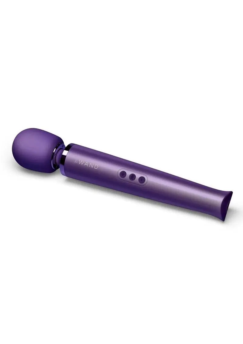 Le Wand Rechargeable Silicone Massager With Ergonomic Design Shop Erotic