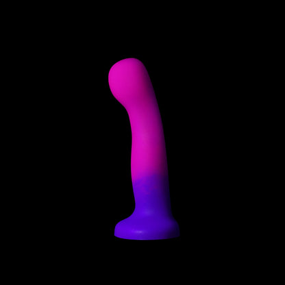 Premade Novus the Novice Dildo - Medium - Suction Cup (UV)