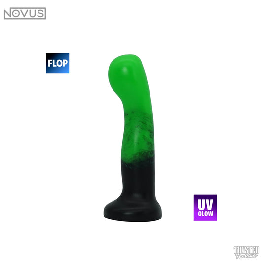 Flop Novus the Novice Dildo - Medium - Suction Cup (UV)
