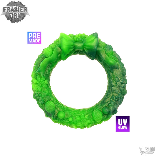 Premade Frasier Firm the Christmas Wreath Cock Ring - Medium (UV)